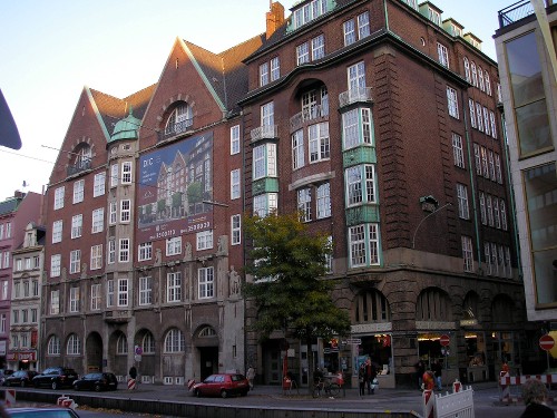 Dammtorstraße 25 ehemalige Oberschulbehörde