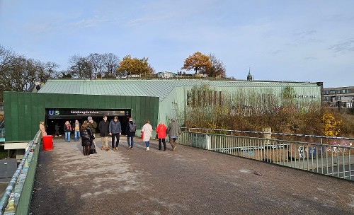 Bei den St. Pauli Landungsbrücken, U+S-Bahnhof Landungsbrücken