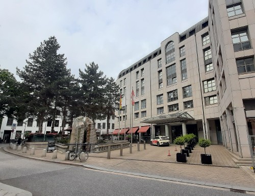 ABC-Straße 52, Mariott-Hotel