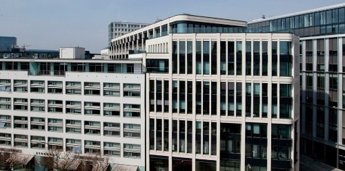 Hohe Bleichen 7 / Amelungstraße 3 Büro- und Geschäftshaus 