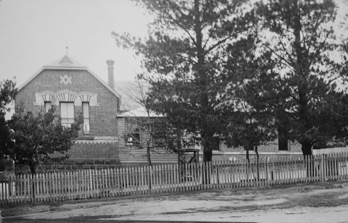 Linton State School No. 880