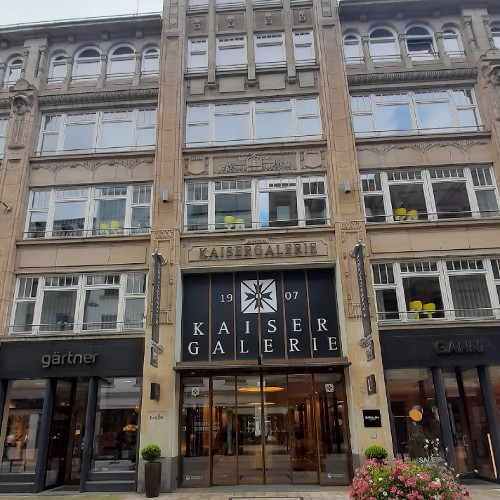 Audio-Tour 15 Große Bleichen 23 - 27 Kaisergalerie