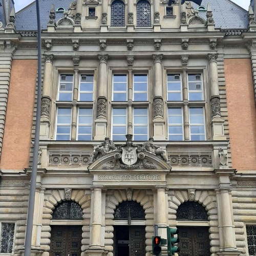 Audio-Tour 04 Sievekingplatz 03, Strafjustizgebäude