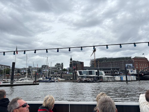 Landungsbrücken Return