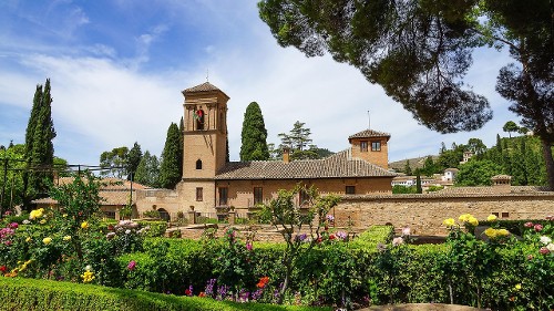 Gardens of San Francisco (Parador Hotel)