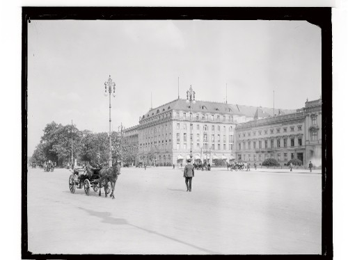Hotel Adlon  